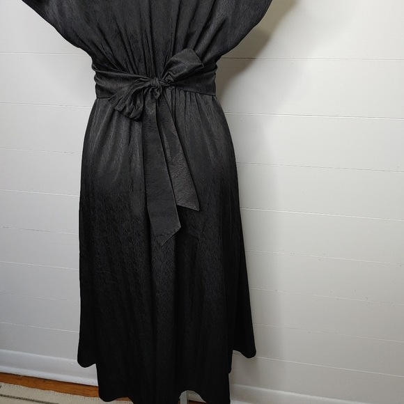 LOST + Wander black midi dress size XS - Picture 7 of 14